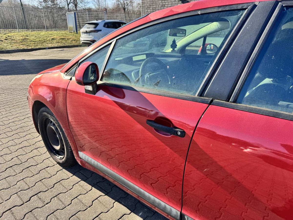 Citroen C4 original T&uuml;r vorn links EKQ Luziferrot 5-T&uuml;rer Rohbau Bj.2007